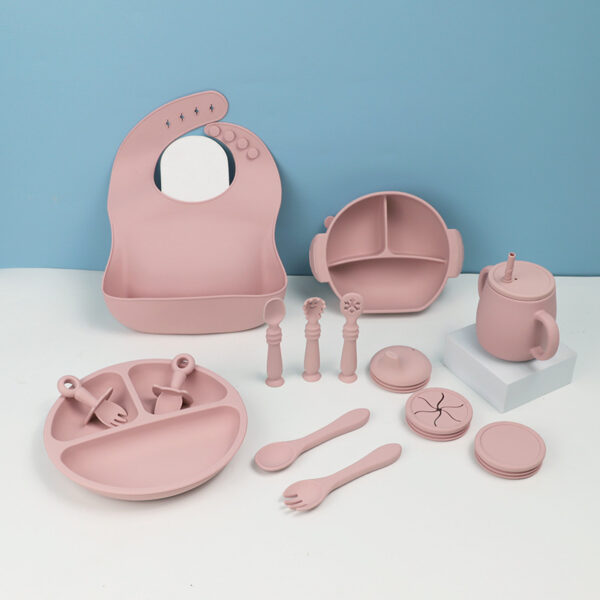 SET DE VAISSELLE EN SILICONE COMPLET POUR ENFANT 15PCS