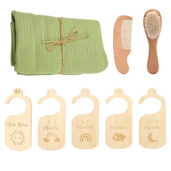 Newborn Baby Gift Set – Soft Cotton Towel, Baby Hair Brush, Comb & Milestone Door Hangers